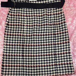 Boss Houndstooth A-Line Skirt with Red Highlights